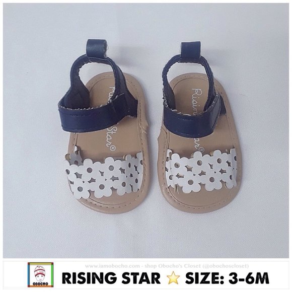 Rising Star Girl's White & Navy Pull-On Sandal Size 3-6 Months (PRE-LOVED) - Picture 1 of 3